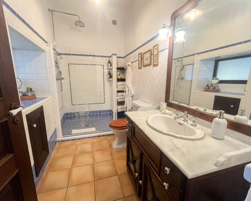 7 makuuhuone Paritalo myytävänä paikassa Javea / Xabia mukana uima-altaan - 1 995 000 € (Ref: 9343668)