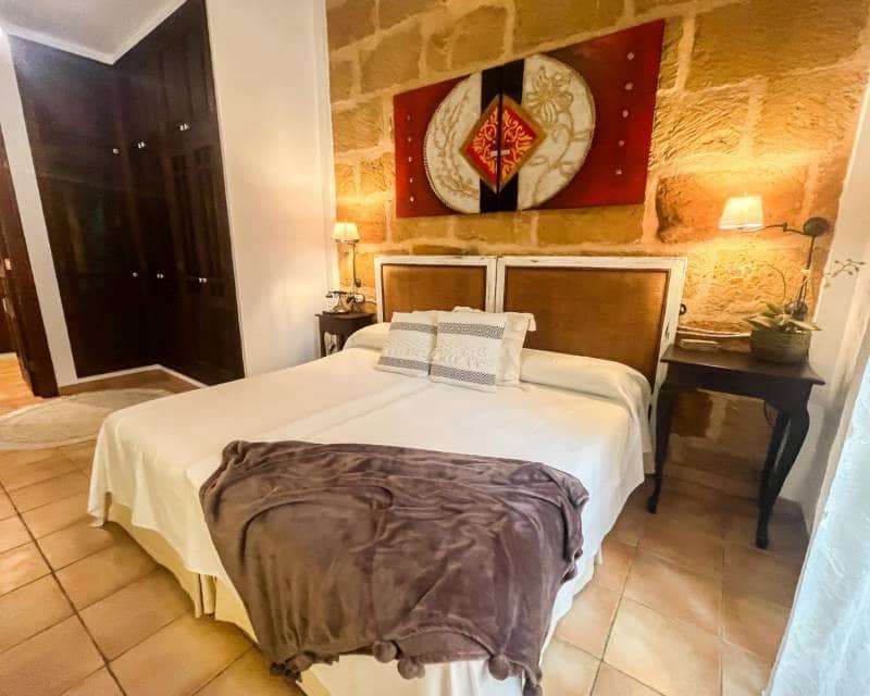 7 makuuhuone Paritalo myytävänä paikassa Javea / Xabia mukana uima-altaan - 1 995 000 € (Ref: 9343668)