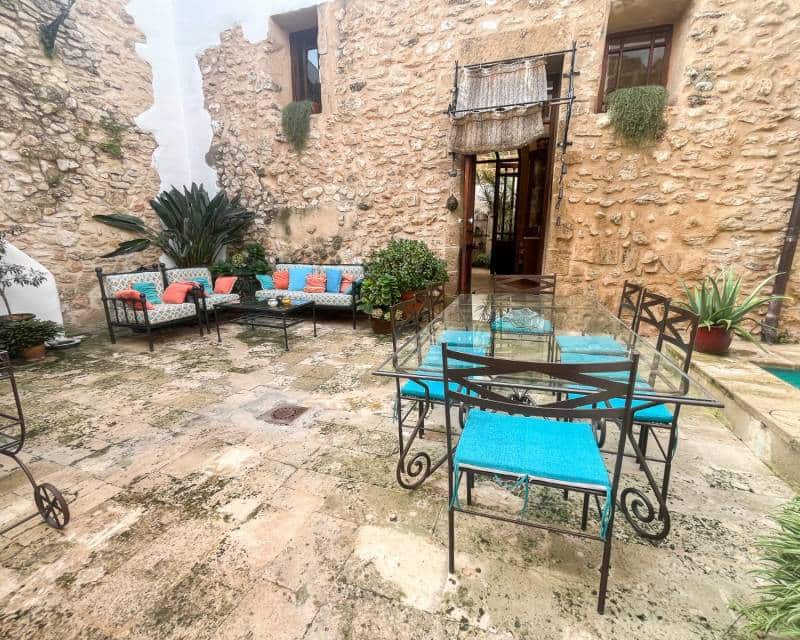 7 makuuhuone Paritalo myytävänä paikassa Javea / Xabia mukana uima-altaan - 1 995 000 € (Ref: 9343668)