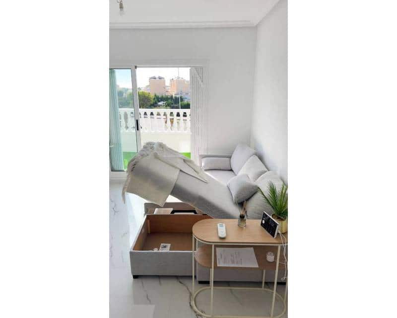 1 bedroom Townhouse for sale in Orihuela Costa with pool - € 170,000 (Ref: 9345202)