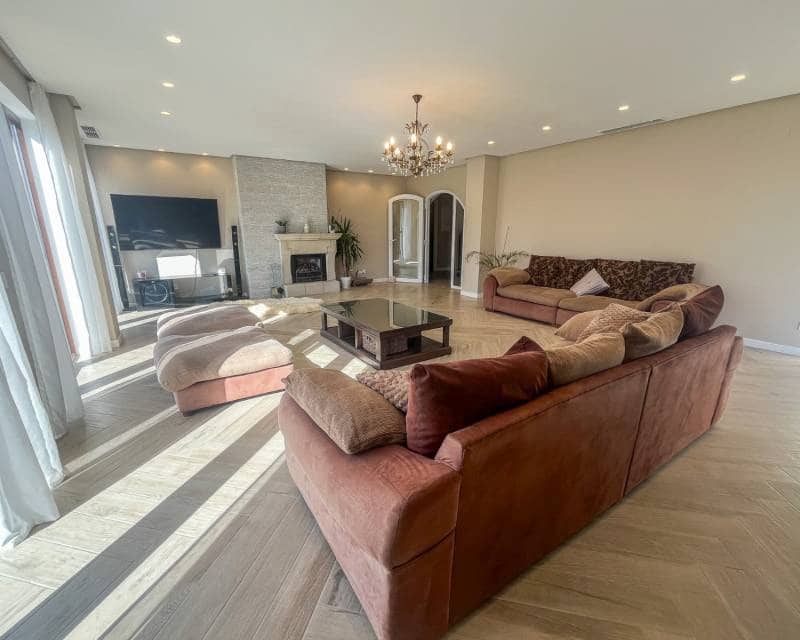 4 chambre Villa/Maison à vendre à Finestrat avec piscine garage - 1 050 000 € (Ref: 9345203)