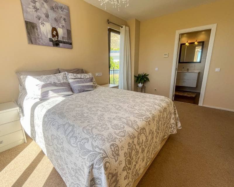 4 chambre Villa/Maison à vendre à Finestrat avec piscine garage - 1 050 000 € (Ref: 9345203)