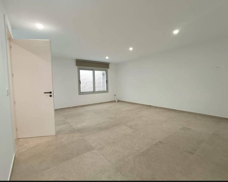 4 slaapkamer Villa te koop in Benijofar met zwembad garage - € 1.495.000 (Ref: 9345301)