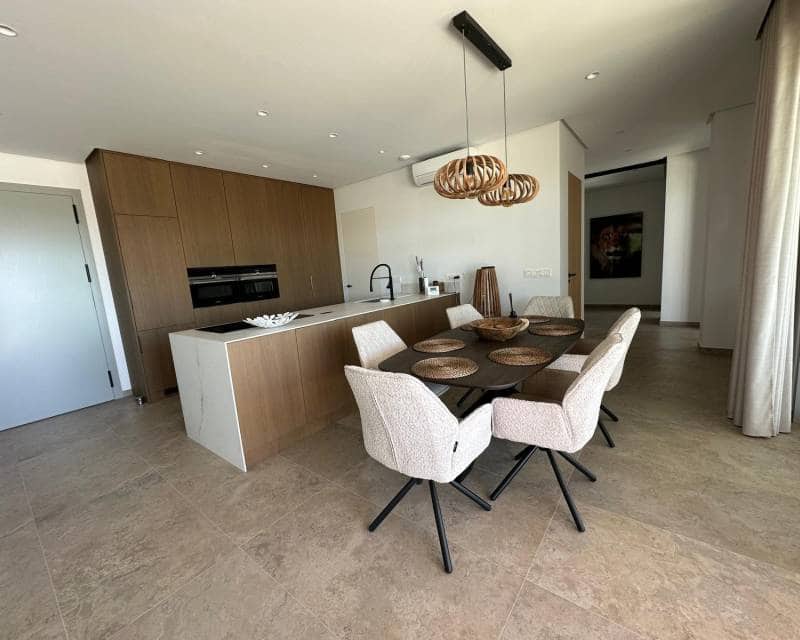 4 slaapkamer Villa te koop in Benijofar met zwembad garage - € 1.495.000 (Ref: 9345301)