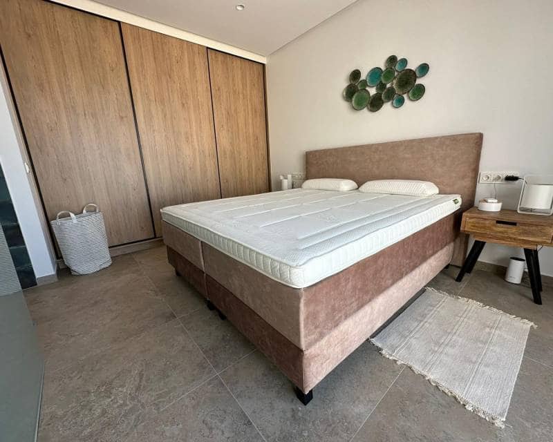 4 slaapkamer Villa te koop in Benijofar met zwembad garage - € 1.495.000 (Ref: 9345301)