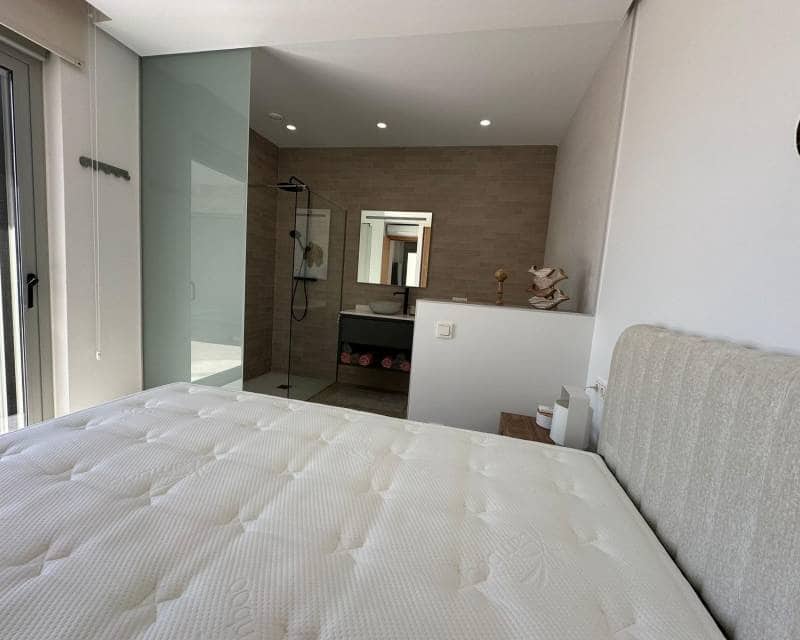 4 slaapkamer Villa te koop in Benijofar met zwembad garage - € 1.495.000 (Ref: 9345301)