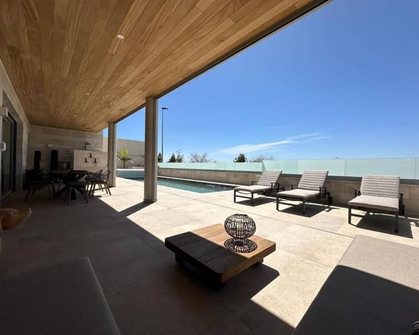 4 slaapkamer Villa te koop in Benijófar met zwembad garage - € 1.495.000 (Ref: 9345301)