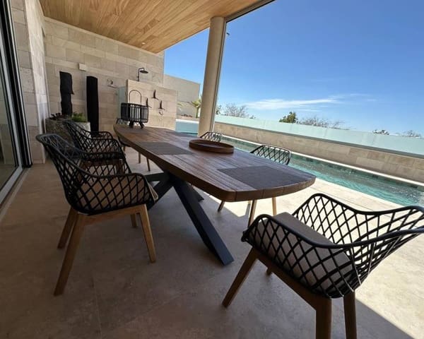 4 slaapkamer Villa te koop in Benijófar met zwembad garage - € 1.495.000 (Ref: 9345301)