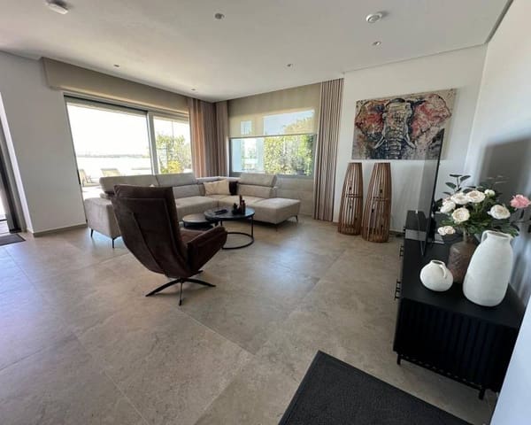 4 slaapkamer Villa te koop in Benijófar met zwembad garage - € 1.495.000 (Ref: 9345301)