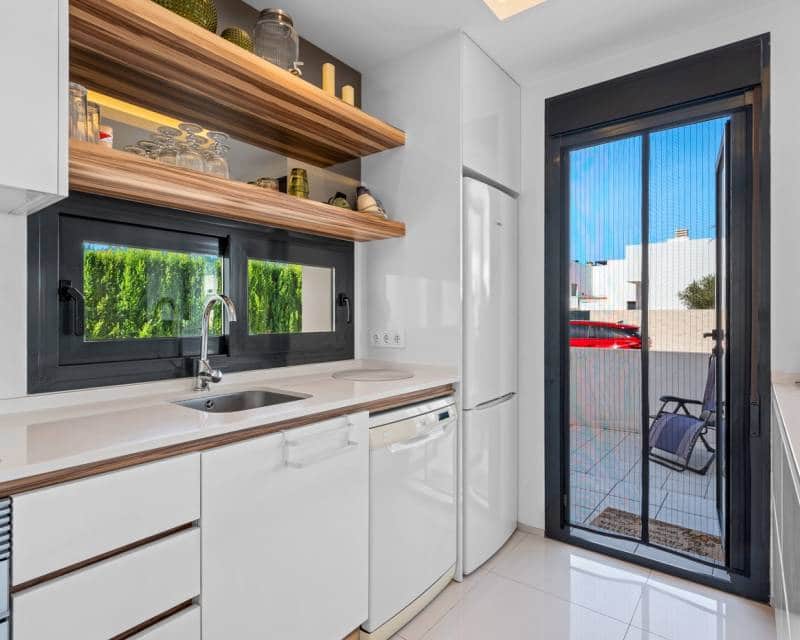 3 chambre Villa/Maison Mitoyenne à vendre à Ciudad Quesada avec piscine - 325 000 € (Ref: 9345762)