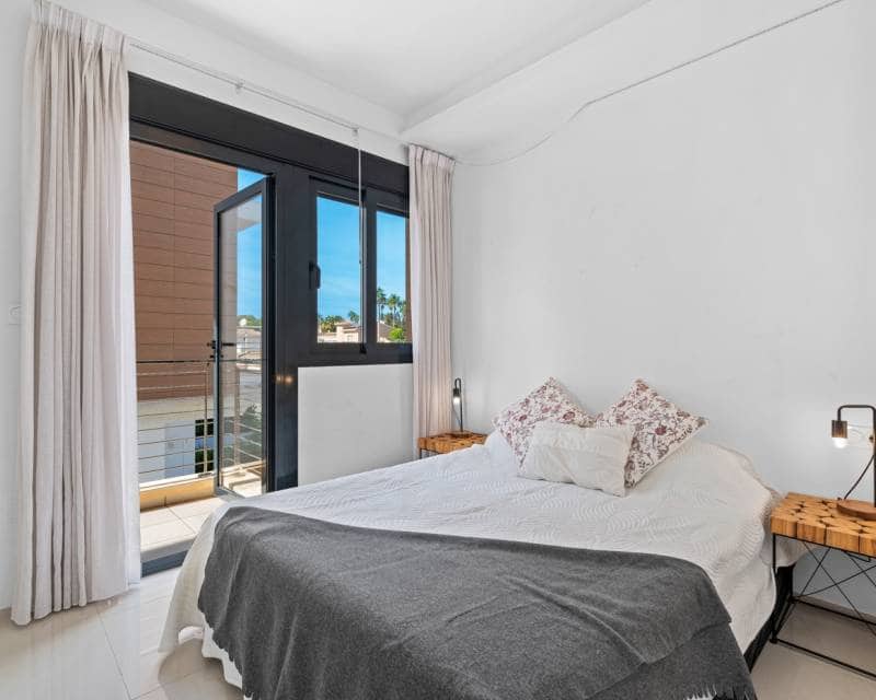 3 chambre Villa/Maison Mitoyenne à vendre à Ciudad Quesada avec piscine - 325 000 € (Ref: 9345762)