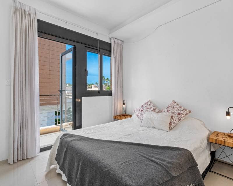 3 chambre Villa/Maison Mitoyenne à vendre à Ciudad Quesada avec piscine - 325 000 € (Ref: 9345762)