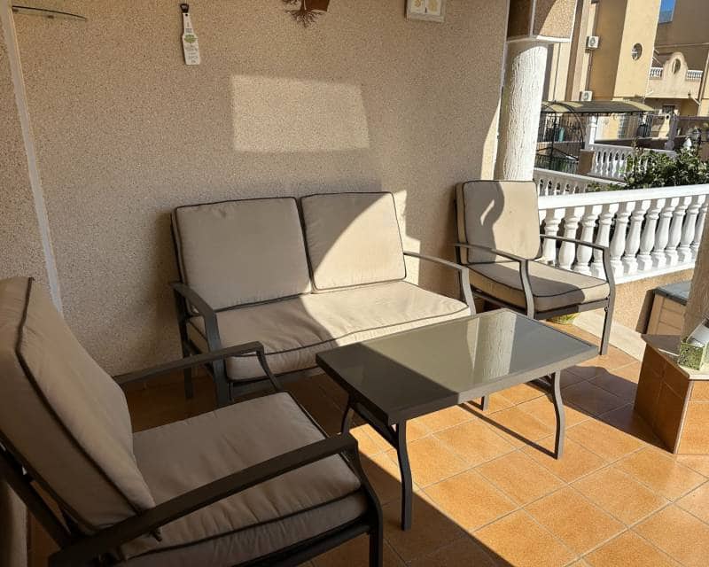 3 chambre Villa/Maison Semi-Mitoyenne à vendre à Villamartin avec piscine garage - 259 000 € (Ref: 9347908)