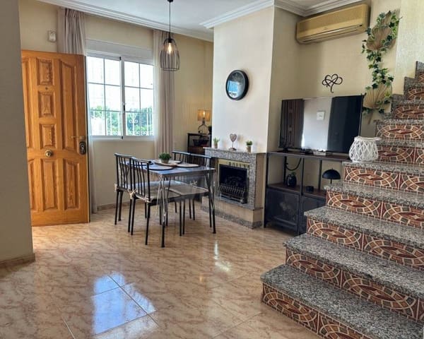 3 bedroom Semi-detached Villa for sale in Villamartin, Orihuela with pool garage - € 259,000 (Ref: 9347908)