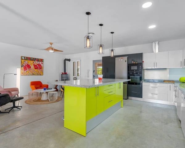 5 bedroom Finca/Country House for sale in Las Bayas, Elche / Elx with pool garage - € 610,000 (Ref: 9348049)