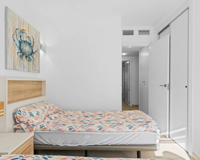 2 slaapkamer Appartement te koop in Orihuela Costa met zwembad garage - € 479.000 (Ref: 9352180)