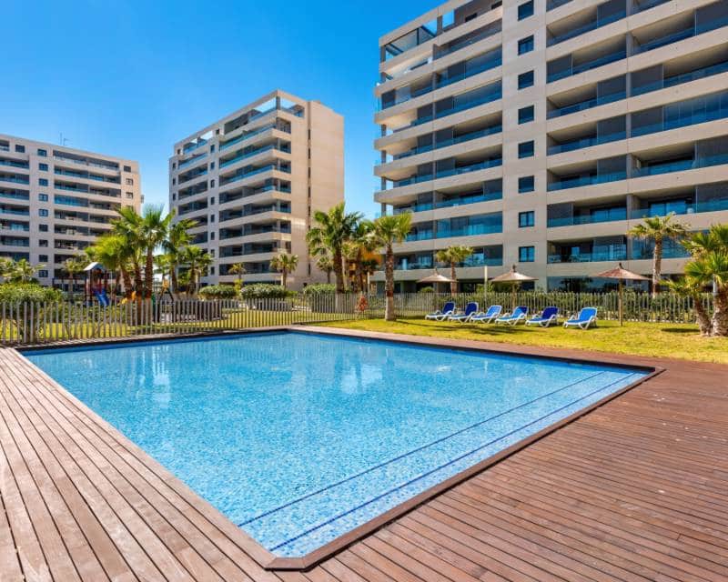 2 slaapkamer Appartement te koop in Orihuela Costa met zwembad garage - € 479.000 (Ref: 9352180)