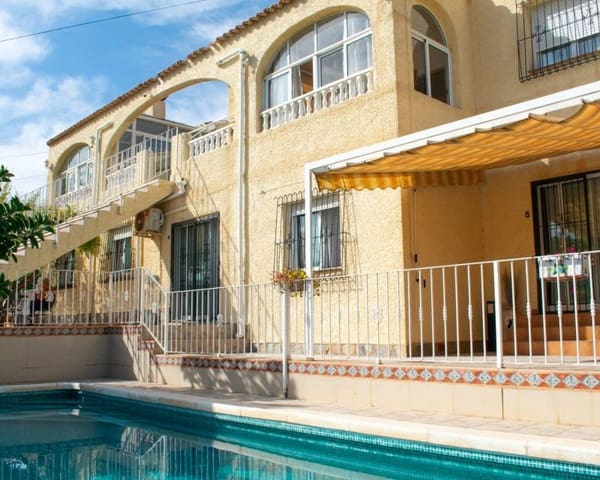 7 soveværelse Villa til salg i Los Balcones - Los Altos, Torrevieja med swimmingpool - € 1.090.000 (Ref: 9363482)