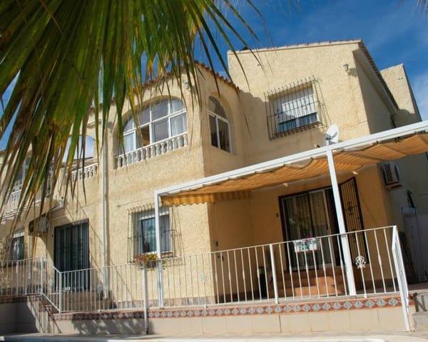 7 soveværelse Villa til salg i Los Balcones - Los Altos, Torrevieja med swimmingpool - € 1.090.000 (Ref: 9363482)