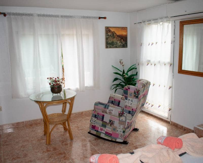7 soveværelse Villa til salg i Torrevieja med swimmingpool - € 1.090.000 (Ref: 9363482)