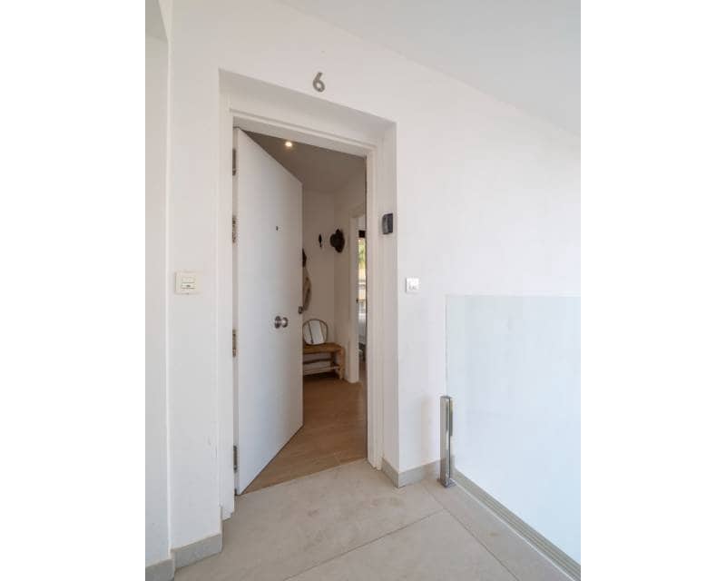 3 chambre Appartement à vendre à Arenal avec piscine garage - 650 000 € (Ref: 9369016)