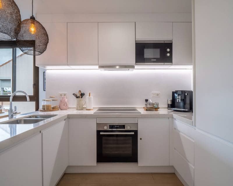 3 chambre Appartement à vendre à Arenal avec piscine garage - 650 000 € (Ref: 9369016)