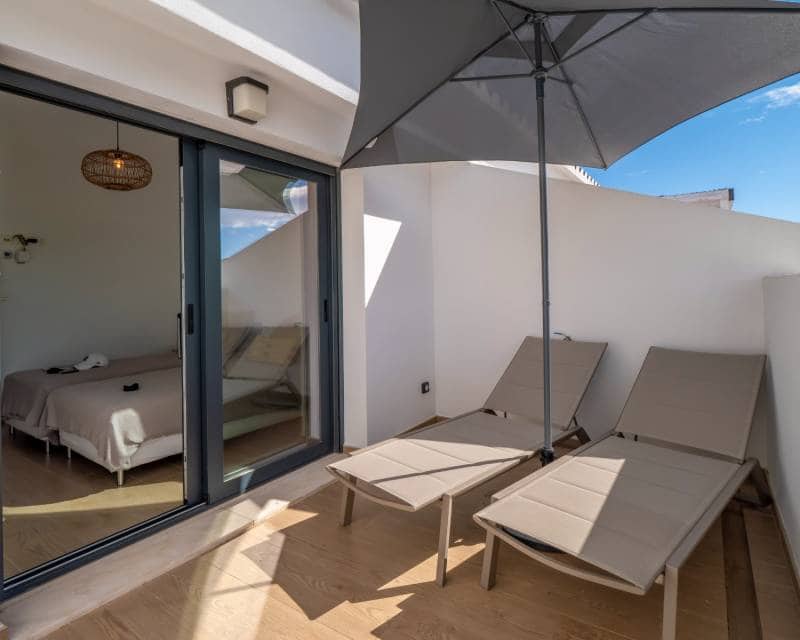 3 chambre Appartement à vendre à Arenal avec piscine garage - 650 000 € (Ref: 9369016)