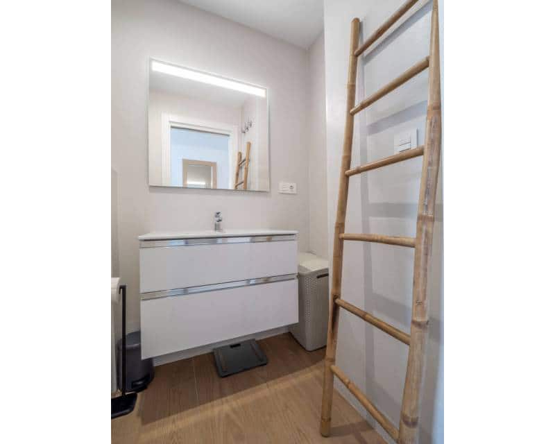 3 chambre Appartement à vendre à Arenal avec piscine garage - 650 000 € (Ref: 9369016)