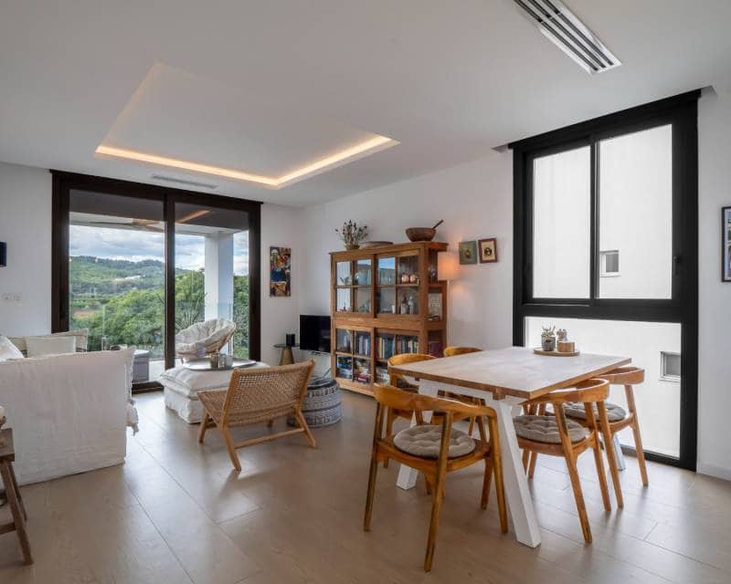 3 chambre Appartement à vendre à Arenal avec piscine garage - 650 000 € (Ref: 9369016)