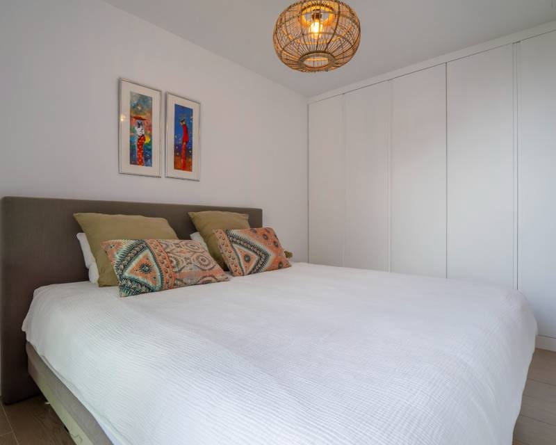 3 chambre Appartement à vendre à Arenal avec piscine garage - 650 000 € (Ref: 9369016)