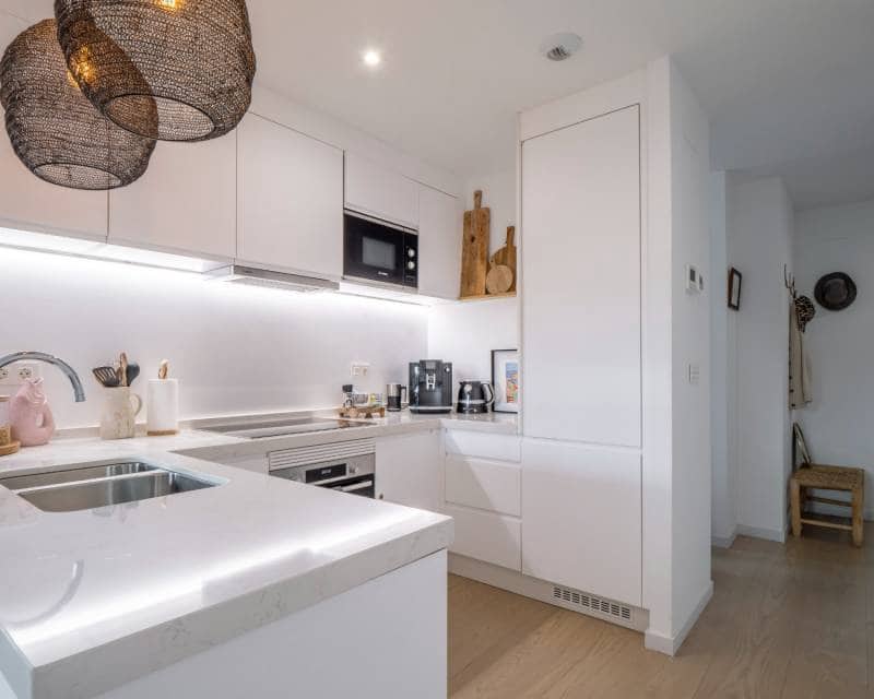 3 chambre Appartement à vendre à Arenal avec piscine garage - 650 000 € (Ref: 9369016)