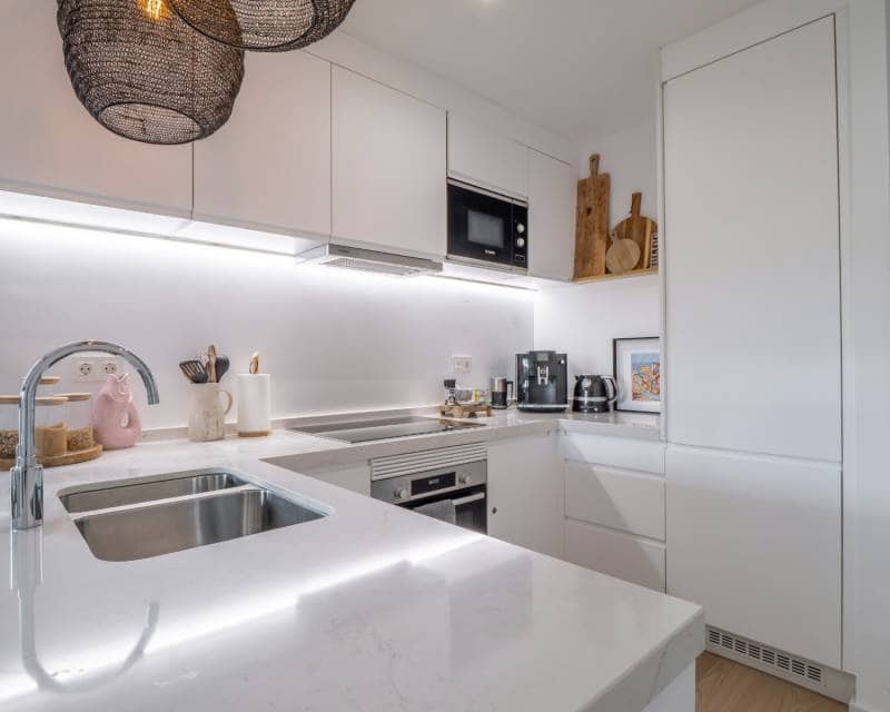 3 chambre Appartement à vendre à Arenal avec piscine garage - 650 000 € (Ref: 9369016)