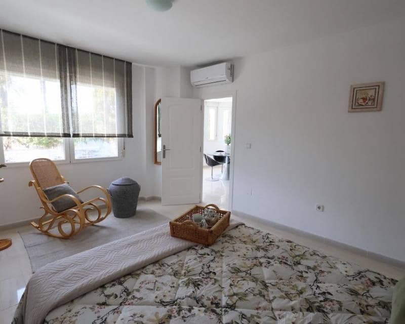 3 chambre Appartement à vendre à Torrevieja - 299 000 € (Ref: 9369017)