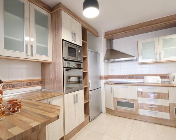 3 slaapkamer Appartement te koop in Centro - Muelle Pesquero, Torrevieja - € 299.000 (Ref: 9369017)