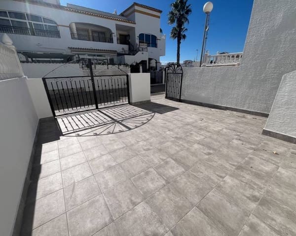 2 chambre Maison de Ville à vendre à Desamparados - Hurchillo - Torremendo, Orihuela avec piscine - 129 000 € (Ref: 9371256)