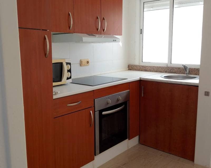 3 soverom Rekkehus til salgs i Torrevieja med svømmebasseng - € 160 000 (Ref: 9379861)