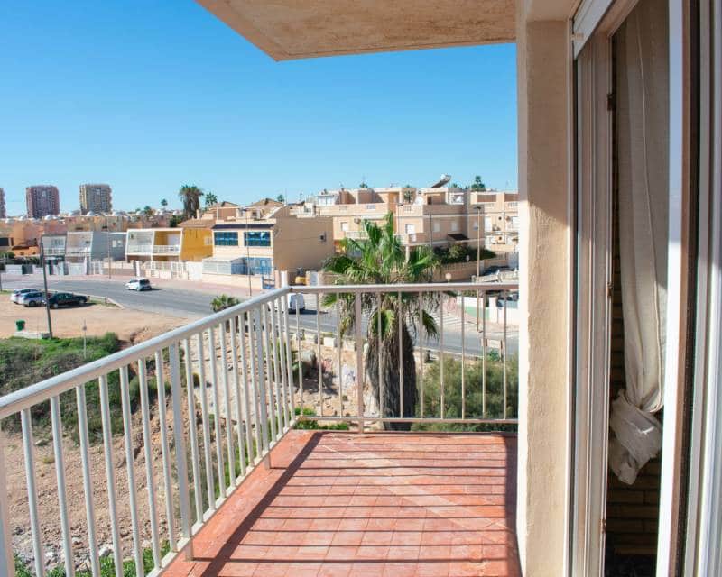 3 makuuhuone Huoneisto myytävänä paikassa Torrevieja - 257 500 € (Ref: 9379864)