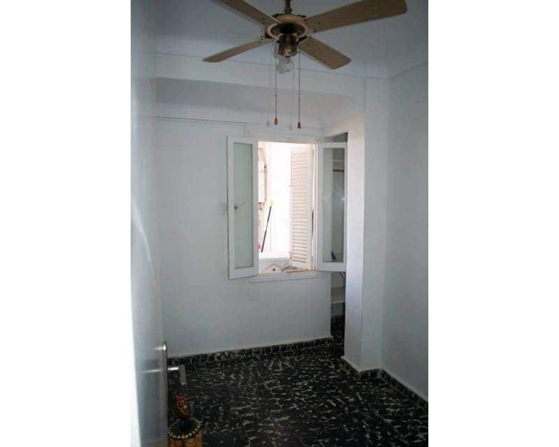 3 makuuhuone Huoneisto myytävänä paikassa Torrevieja - 257 500 € (Ref: 9379864)