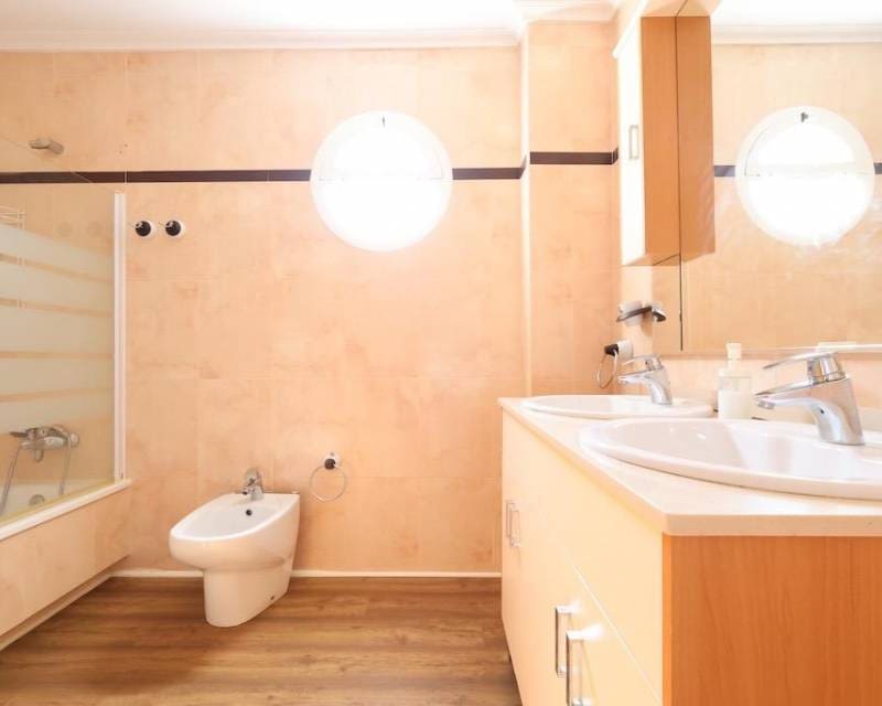 2 slaapkamer Penthouse te koop in Pilar de la Horadada met zwembad garage - € 329.900 (Ref: 9380748)