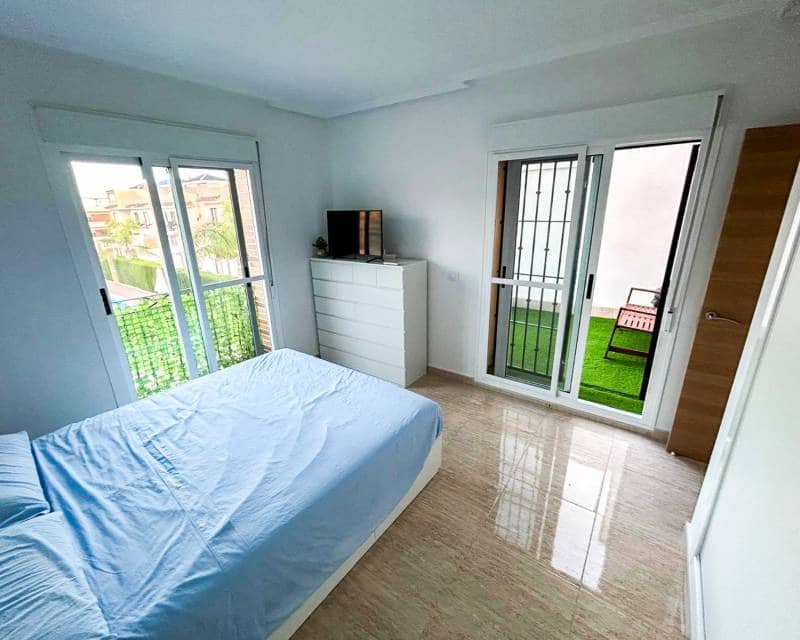 3 camera da letto Villetta a Schiera in vendita in Torre de la Horadada con piscina garage - 383.300 € (Rif: 9383296)