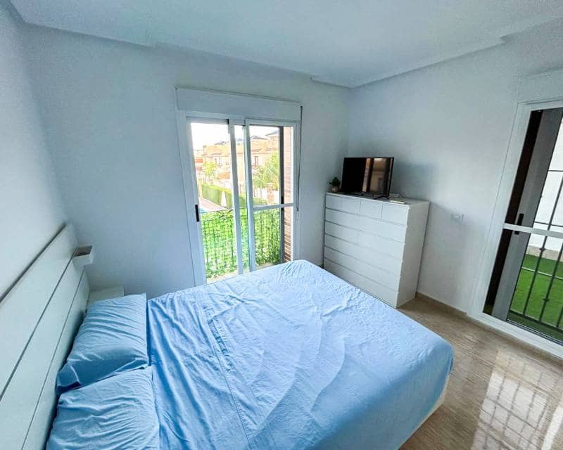 3 camera da letto Villetta a Schiera in vendita in Torre de la Horadada con piscina garage - 383.300 € (Rif: 9383296)