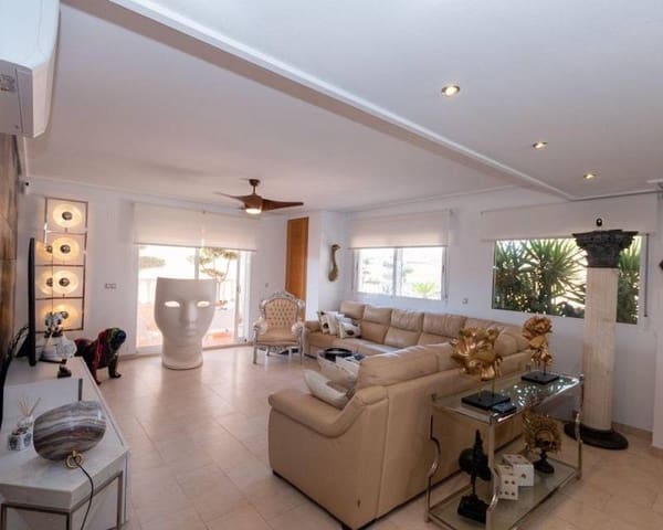 3 bedroom Apartment for sale in Los Dolses, Orihuela with pool garage - € 395,000 (Ref: 9383909)