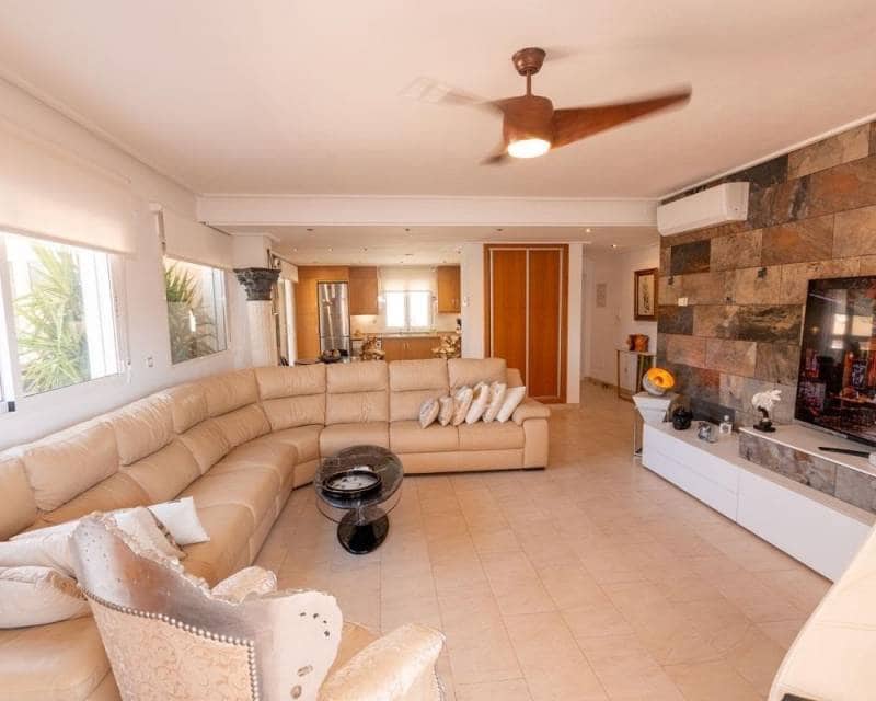 3 sypialnia Apartament na sprzedaż w Los Dolses z basenem garażem - 395 000 € (Ref: 9383909)