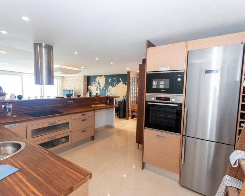 3 soveværelse Strandlejlighed til salg i Torrevieja - € 529.000 (Ref: 9383914)