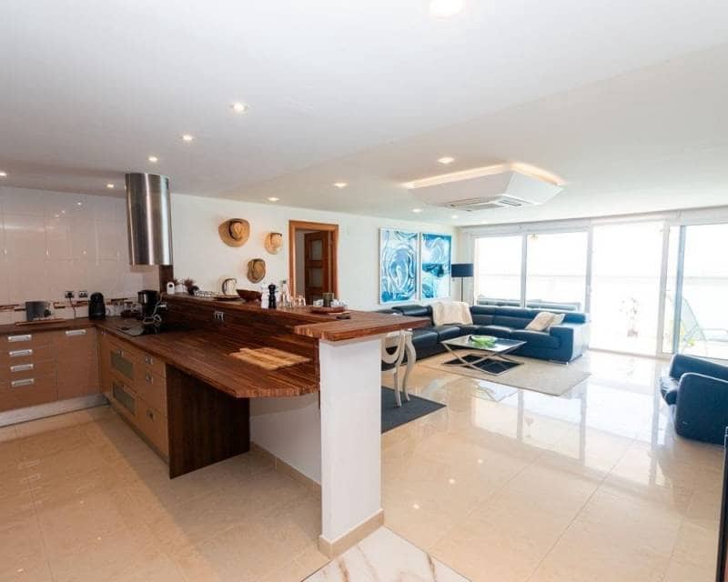 3 soveværelse Strandlejlighed til salg i Torrevieja - € 529.000 (Ref: 9383914)