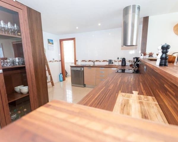 3 slaapkamer Strandappartement te koop in Playa del Cura, Torrevieja - € 529.000 (Ref: 9383914)