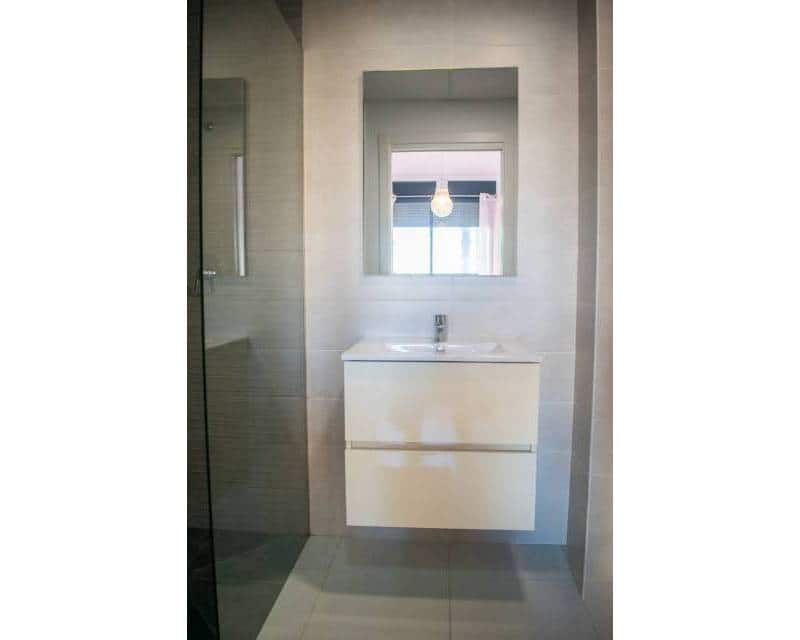 2 bedroom Beach Apartment for sale in Calpe / Calp with pool - € 525,000 (Ref: 9386131)