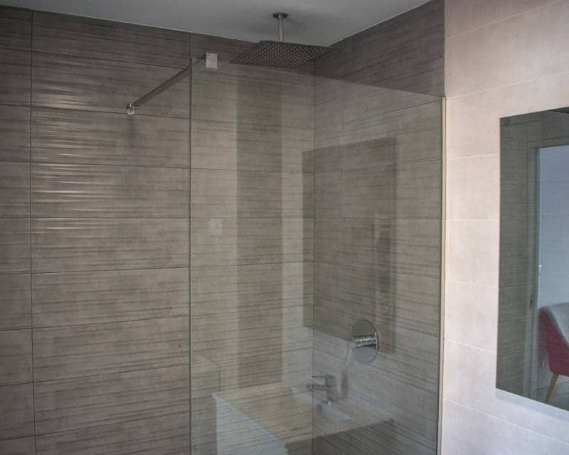 2 bedroom Beach Apartment for sale in Calpe / Calp with pool - € 525,000 (Ref: 9386131)