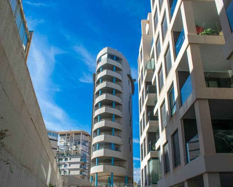 2 bedroom Beach Apartment for sale in Calpe / Calp with pool - € 525,000 (Ref: 9386131)