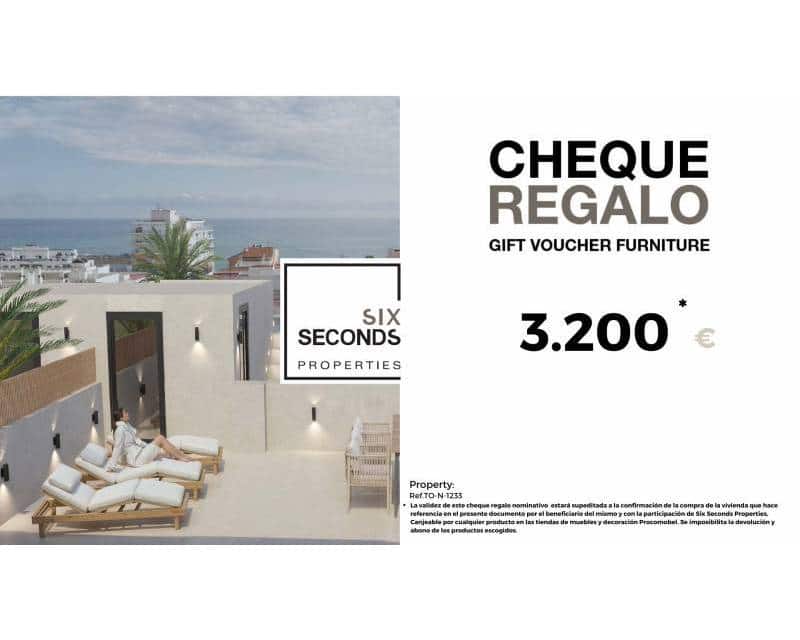 2 soveværelse Penthouse til salg i Torrevieja med swimmingpool - € 538.000 (Ref: 9386408)